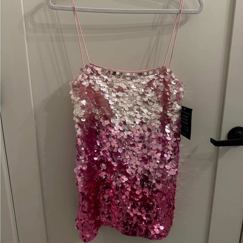 Retrofete NWT
Sequin Mini Dress - Picture 9 of 10